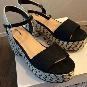 JustFab Black Braided Espadrille Wedge Sandals